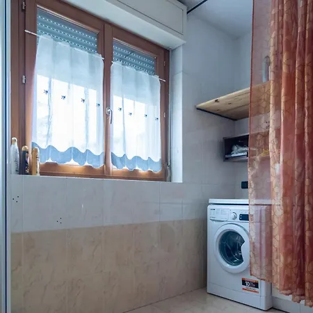 아파트 Nido Center I *